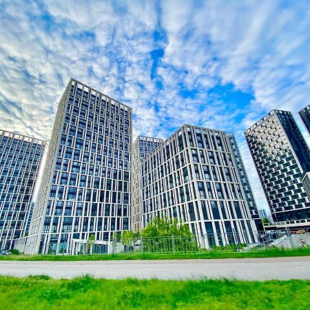 Апартаменти З Неймовірною Ванною Kyiv Exterior photo